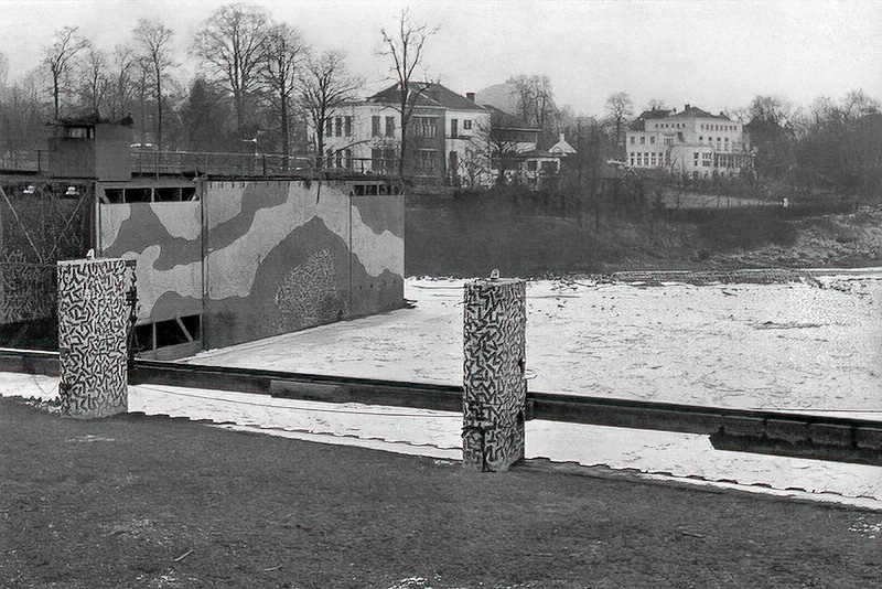 Caisson