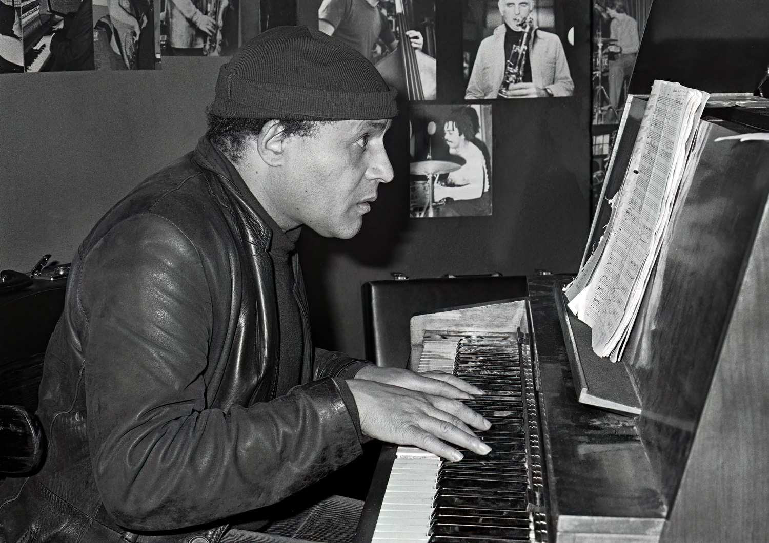 Nedley Elstak, 1981-11-22